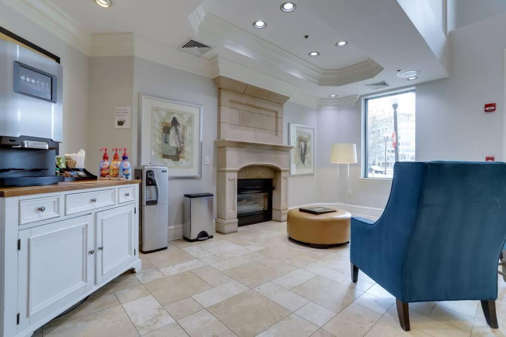 Fantastic 1 Bedroom Condo At Ballston With Gym อาร์ลิงตัน ภายนอก รูปภาพ