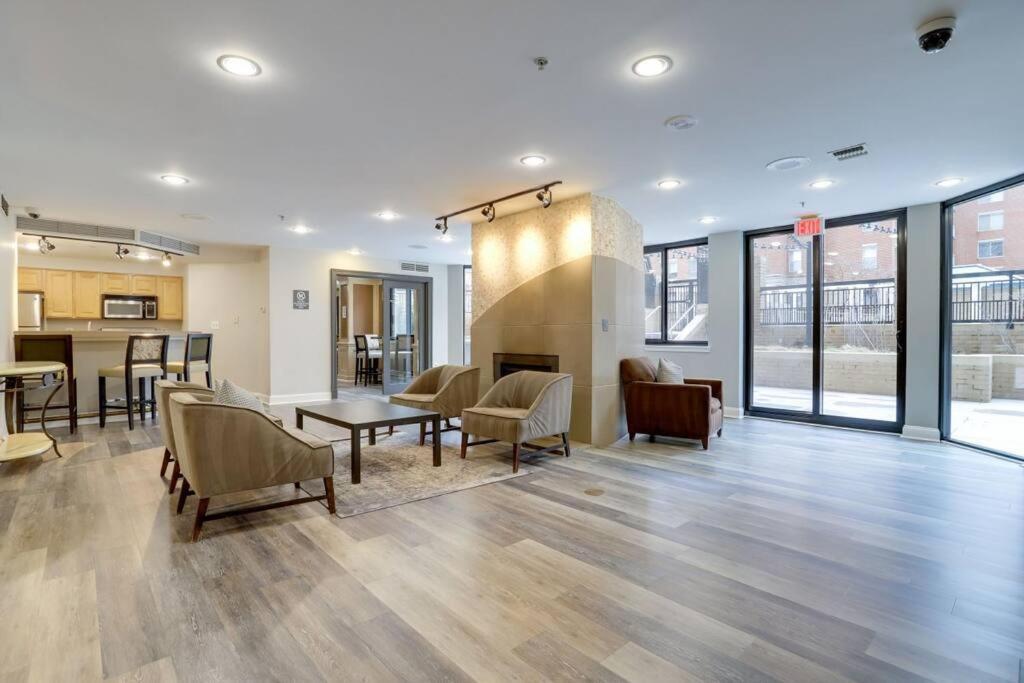 Fantastic 1 Bedroom Condo At Ballston With Gym อาร์ลิงตัน ภายนอก รูปภาพ